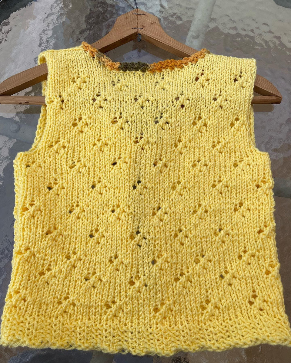 Loom Knit Guide: Children Sleeveless Cardigans – CinDWood Looms