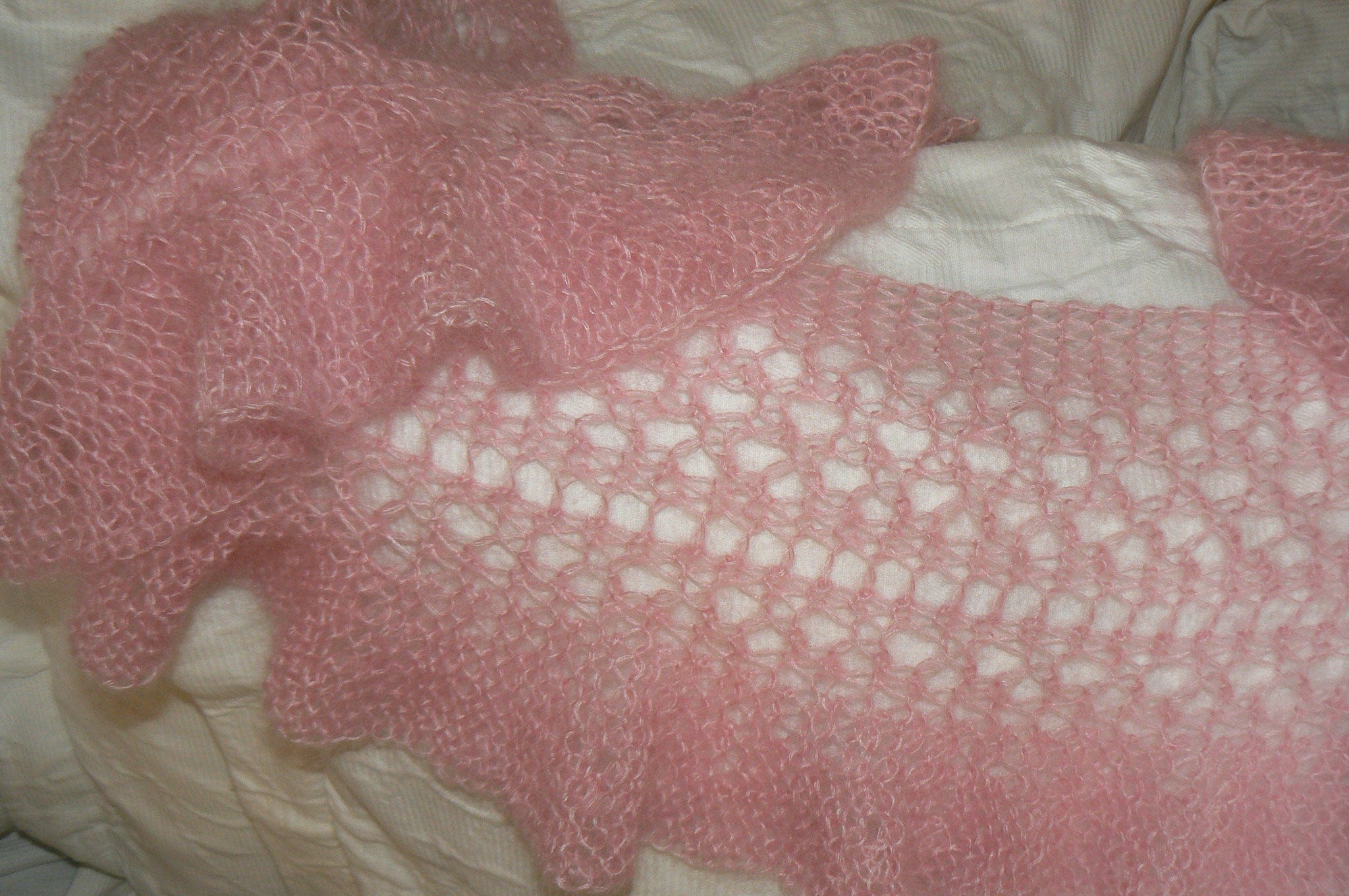 Trying my loom knitting hook!😊 #fypシ #fyp #pink #crochet #crocheterso, Loom  Knitting