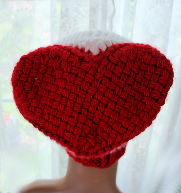 Loom Knit ePattern: Woven Heart Slouch Hat – CinDWood Looms